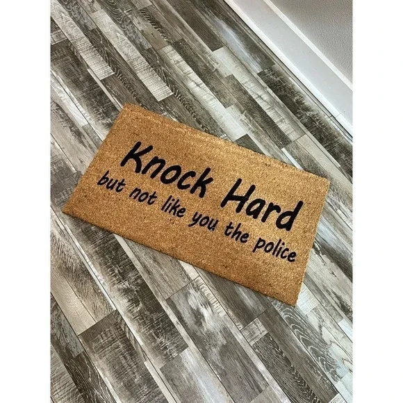 Outdoor Rug - Knock Hard But Not Like You The Police welcome mat doormat - Picture 3 of 3